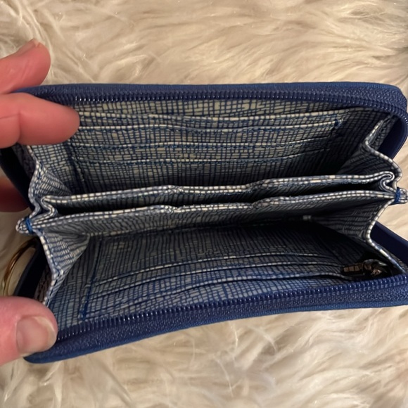 Fossil crossbody bag with matching wallet - Picture 6 of 10